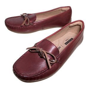 Clarks Ultimate Leather Comfort Women’s Loafers